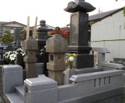 (有)富沢石材工業　墓石事例